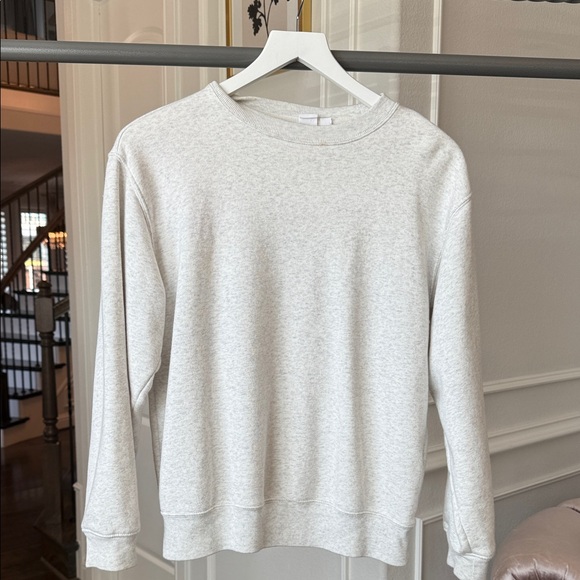 Gap Classic Gray Sweater XS - Picture 2 of 8